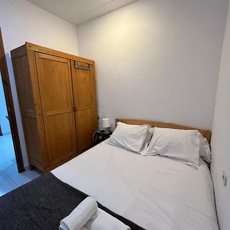 Апартаменти Bugo Luis Apartament Барселона Екстер'єр фото