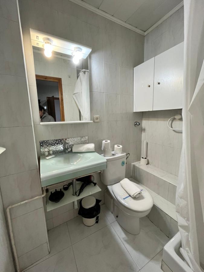 Апартаменти Bugo Luis Apartament Барселона Екстер'єр фото